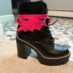 Hot pink Bat Wing Boot Ankle Strap/Harness